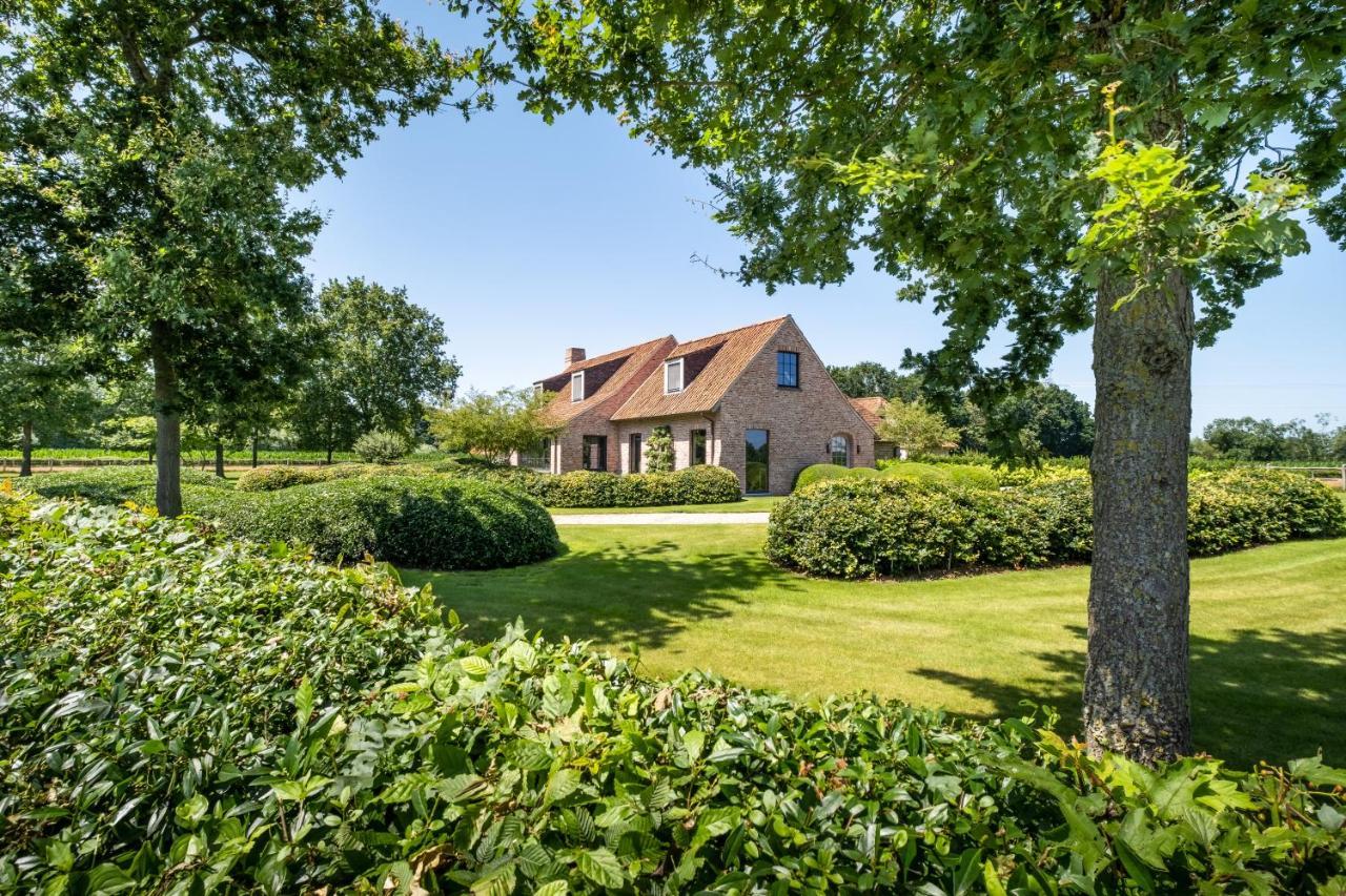 Hoeve Den Akker: Luxe Vakantiewoningen met Alpaca's nabij Brugge Damme Exterior photo