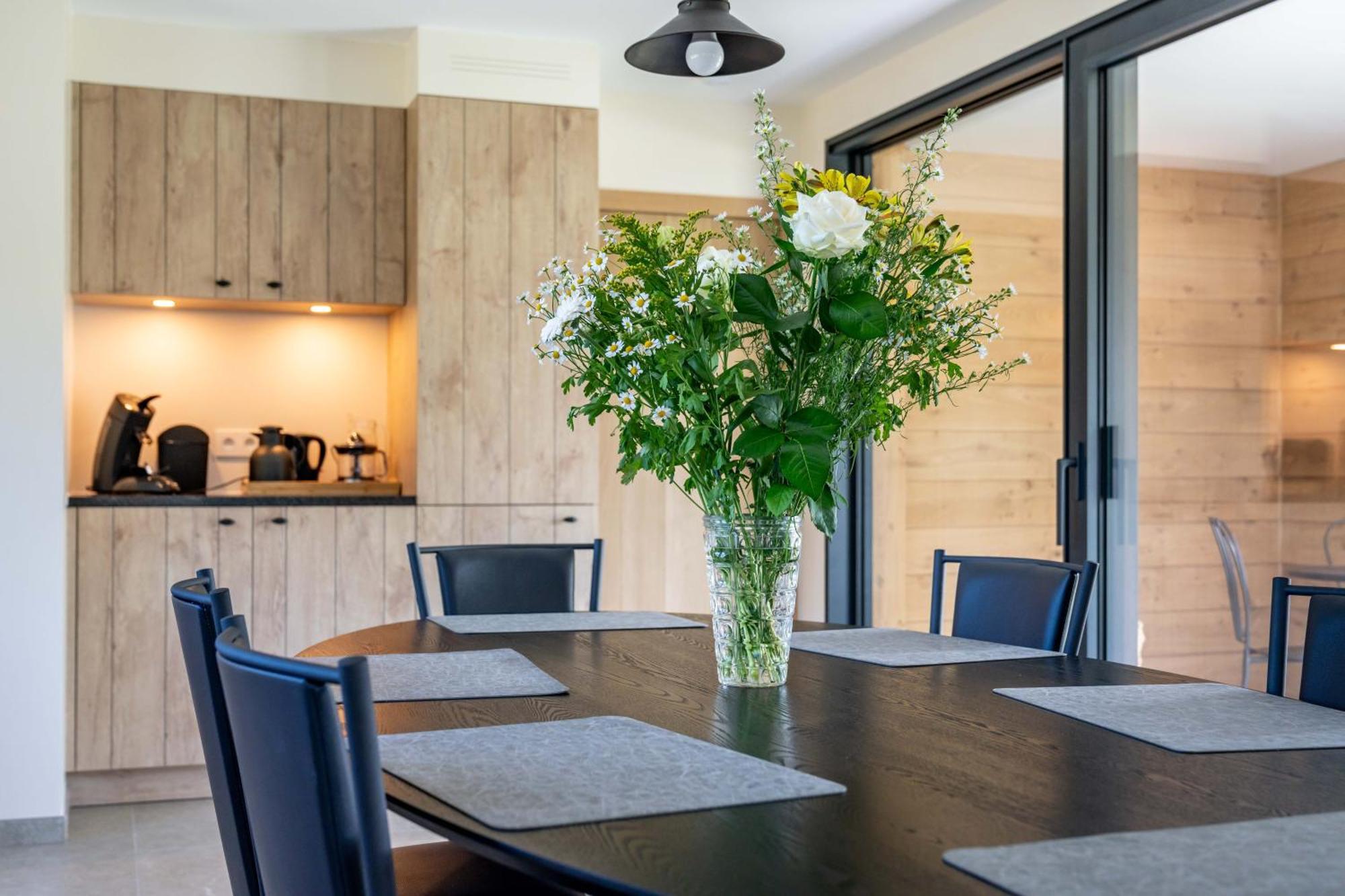 Hoeve Den Akker: Luxe Vakantiewoningen met Alpaca's nabij Brugge Damme Exterior photo