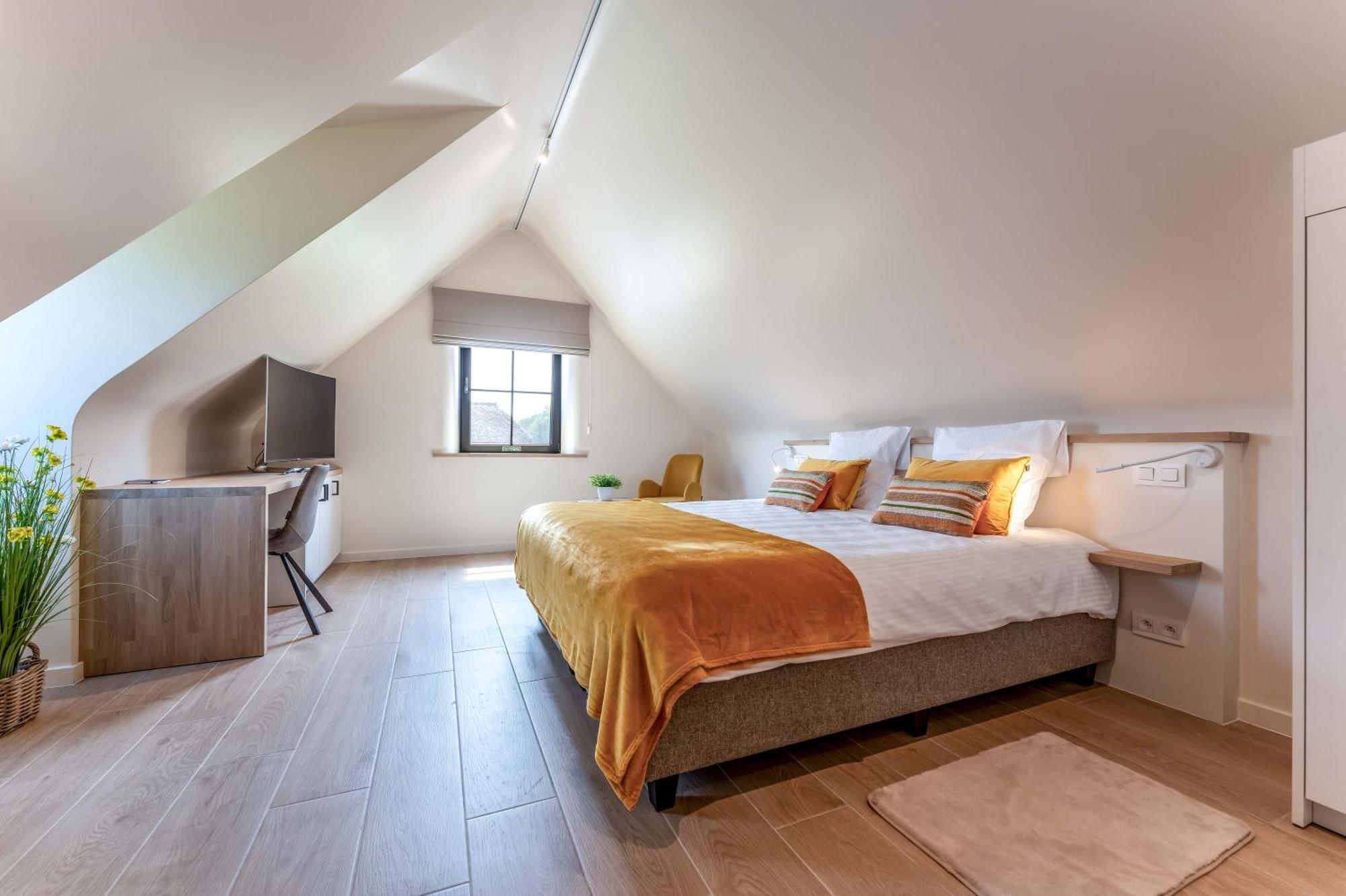 Hoeve Den Akker: Luxe Vakantiewoningen met Alpaca's nabij Brugge Damme Exterior photo