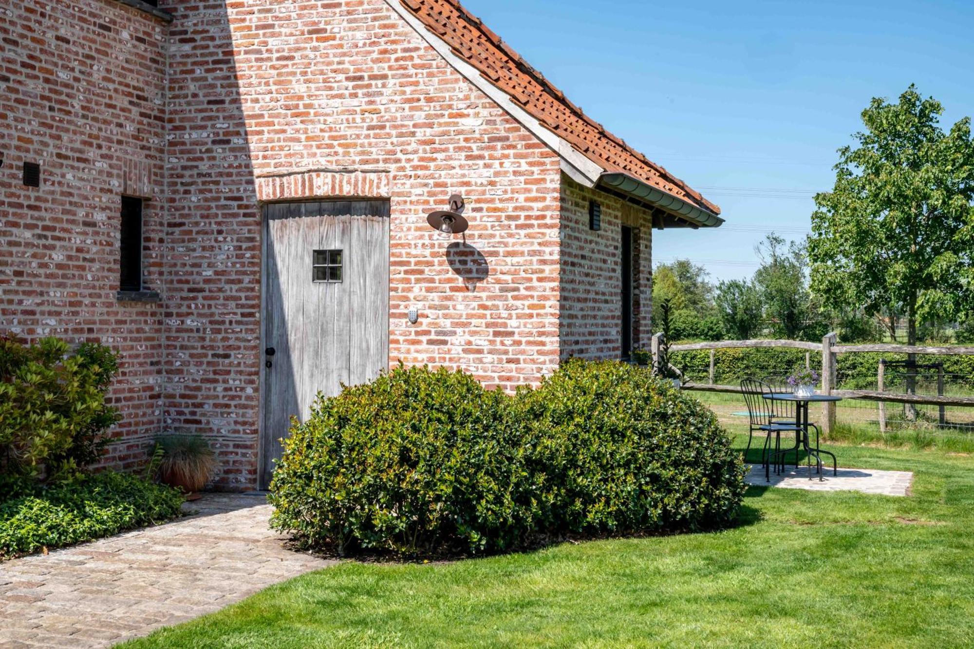 Hoeve Den Akker: Luxe Vakantiewoningen met Alpaca's nabij Brugge Damme Exterior photo