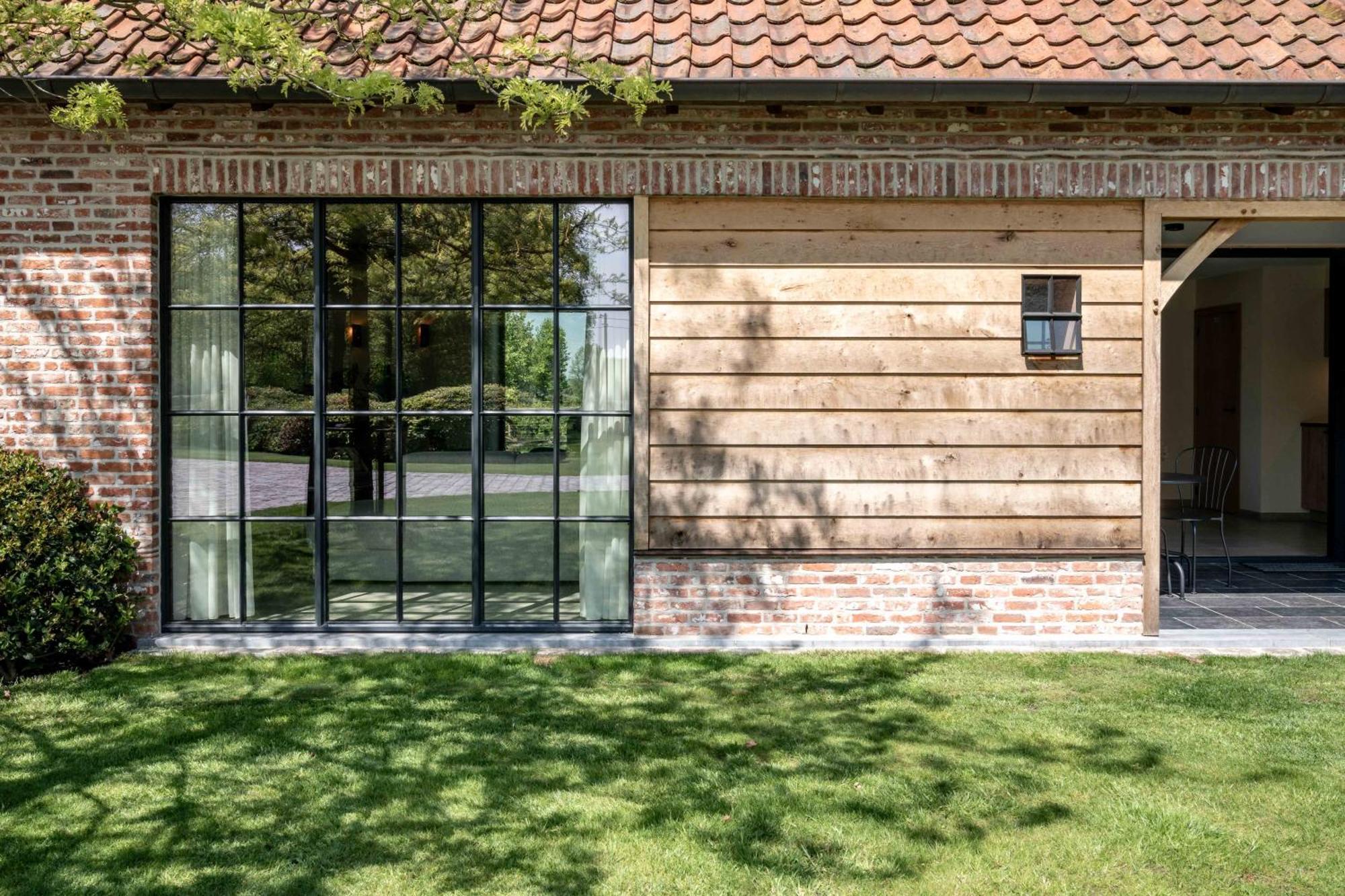 Hoeve Den Akker: Luxe Vakantiewoningen met Alpaca's nabij Brugge Damme Exterior photo